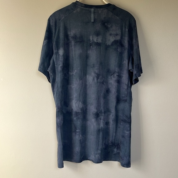 Lululemon Always Agile Short Sleeve
Diamond Dye Asphalt Grey Black Medium - Picture 6 of 7